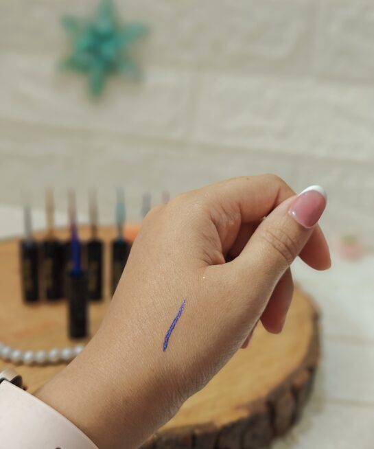 Vegan Eye Liner Blue