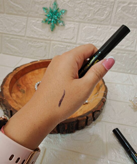 Vegan Eye Liner Wine